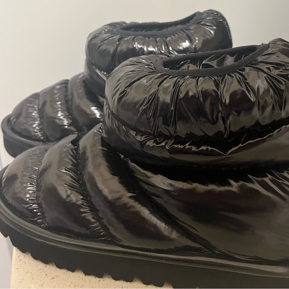 Black Padded Boots
